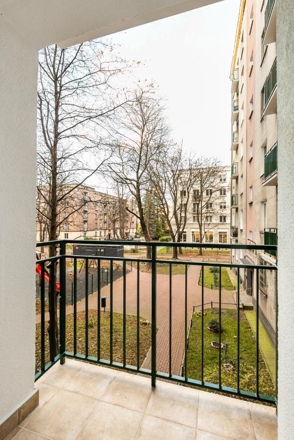 Ochota Sunny Apartment Varsavia Esterno foto